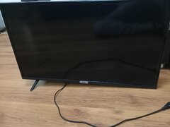 Televizor smart TCL si Cuptor Iceagle